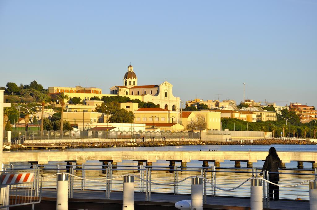 Ferienwohnung New Romantic Cagliari Zimmer foto